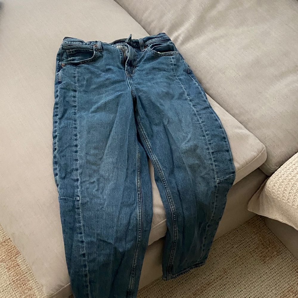 Classic Blue Women's Jeans- barrel jeans